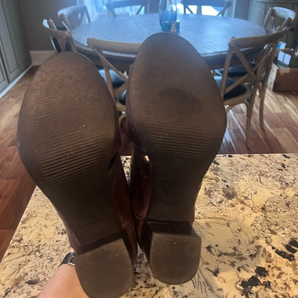 Beautiful brown Roper booties - Picture 6 of 6